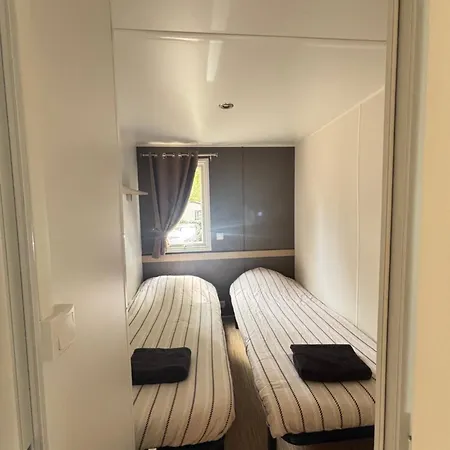 Mobil Climatise Le Bois Dormant 4 Etoiles אתר קמפינג *